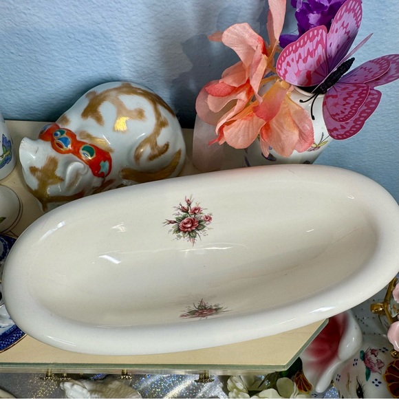 Athena Vintage Rose Clawfoot Bathtub Ceramic Soap Dish 9” X 4” - Picture 3 of 4